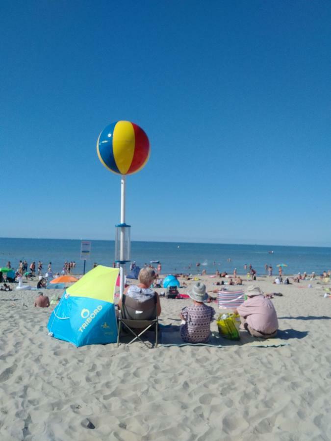 Dunkirk Meuble Saisonnier Plage المظهر الخارجي الصورة